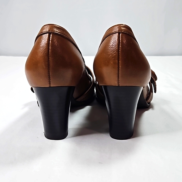 Aerosoles Leather Mary Jane Heels Size 6.5 - Picture 4 of 9